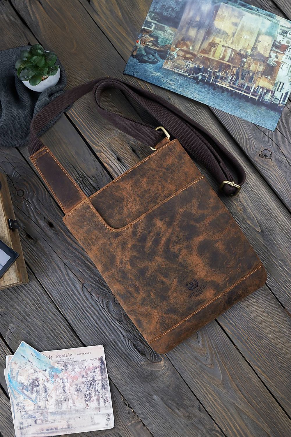 Naturledertasche aus gealtertem Naturleder