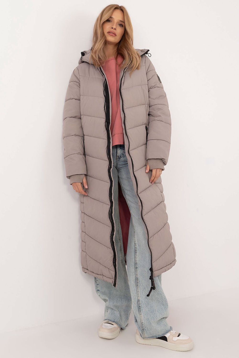 Langer Wintermantel mit Stil und Komfort