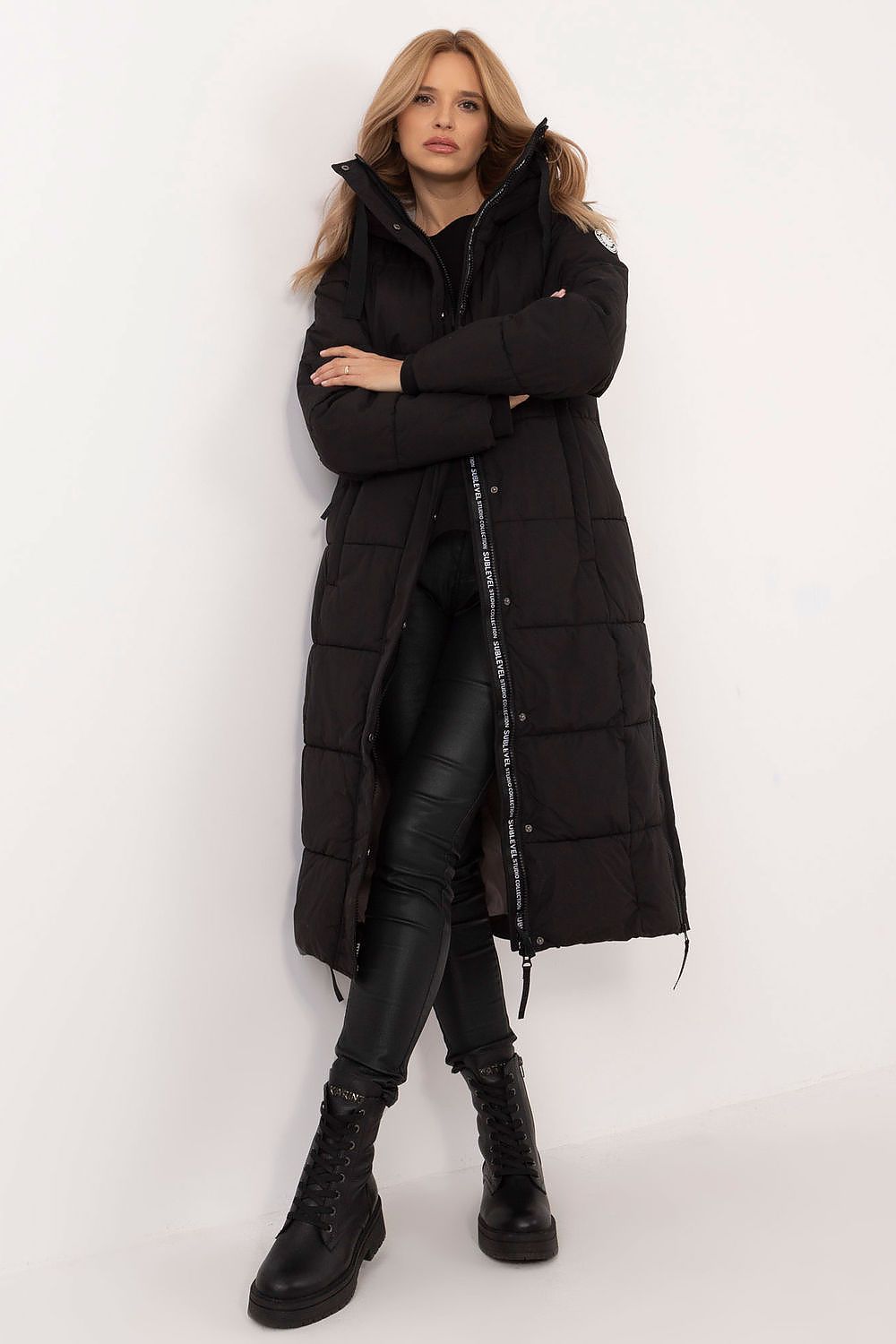 Stilvolle lange Damenjacke -für die kälteren Tage im Herbst und Winter