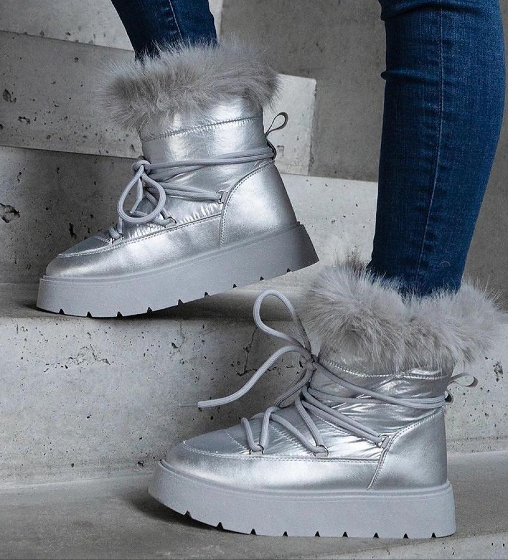 Gefütterte Schneestiefel mit Fell Arilla