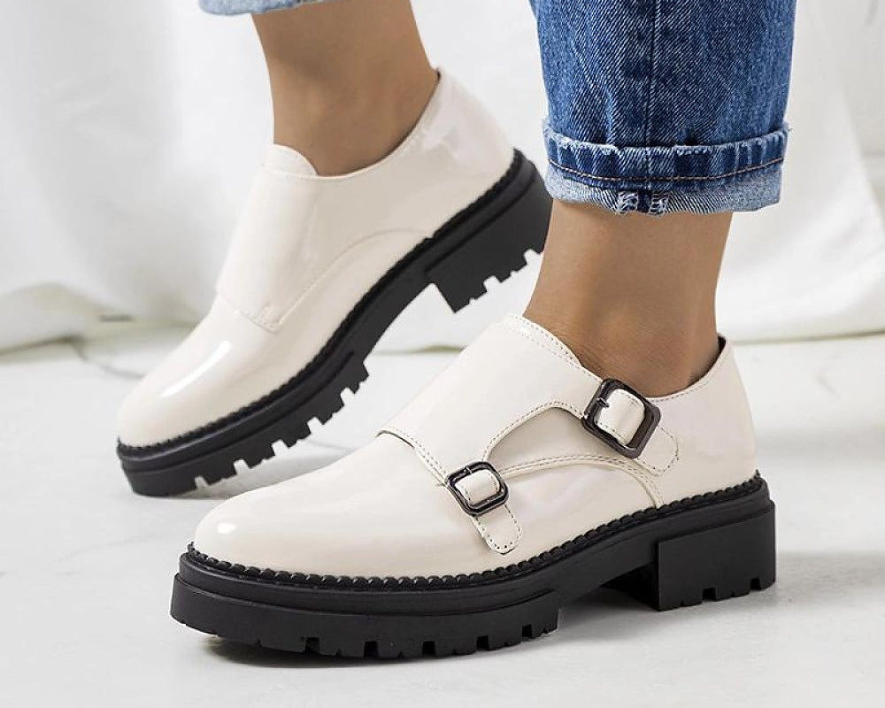 Lackierte Halbschuhe Valks