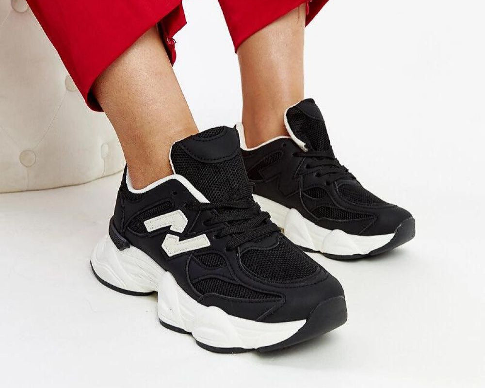 Sneakers mit Gergely-Sohle
