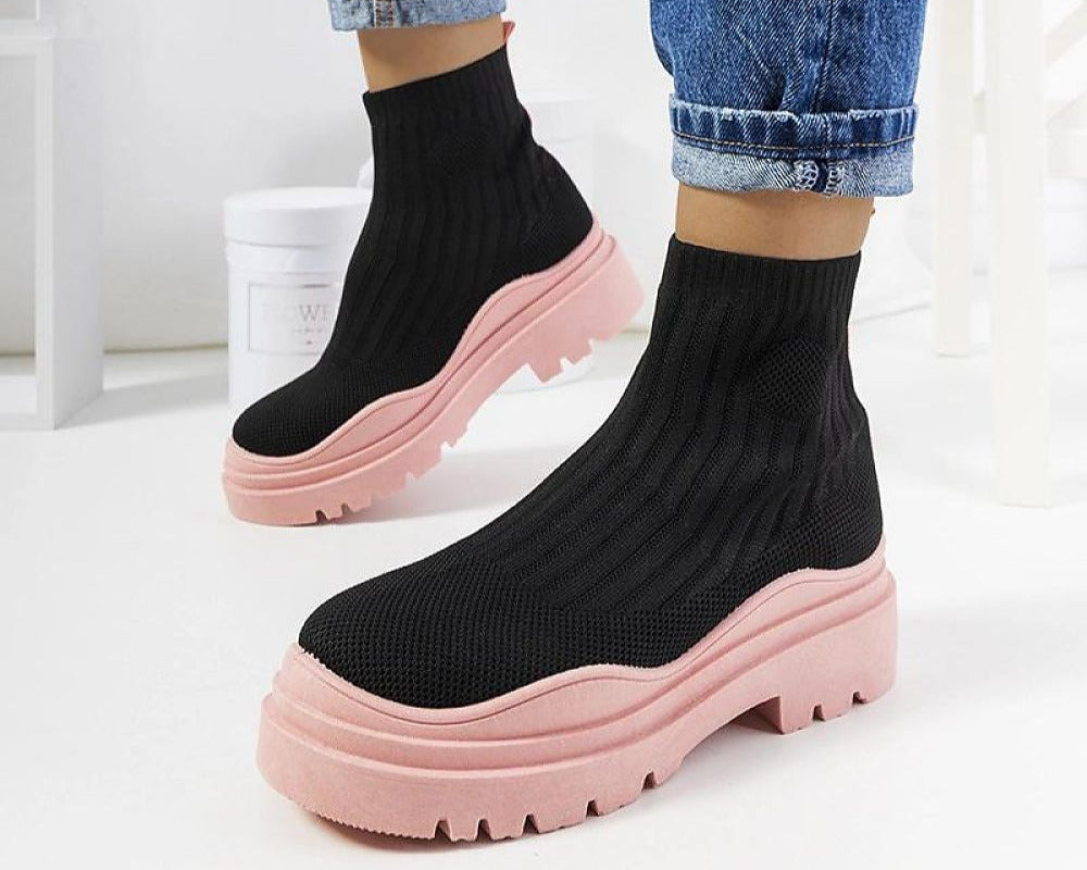 Ausgefallene auffällige Sneakers
