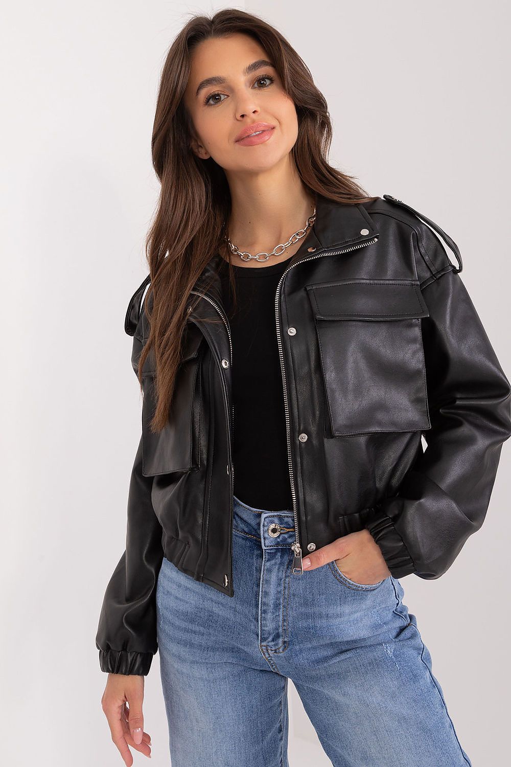 Damenübergangsjacke aus Kunstleder