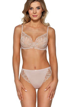  Push- up- BH model 211921 Ava 