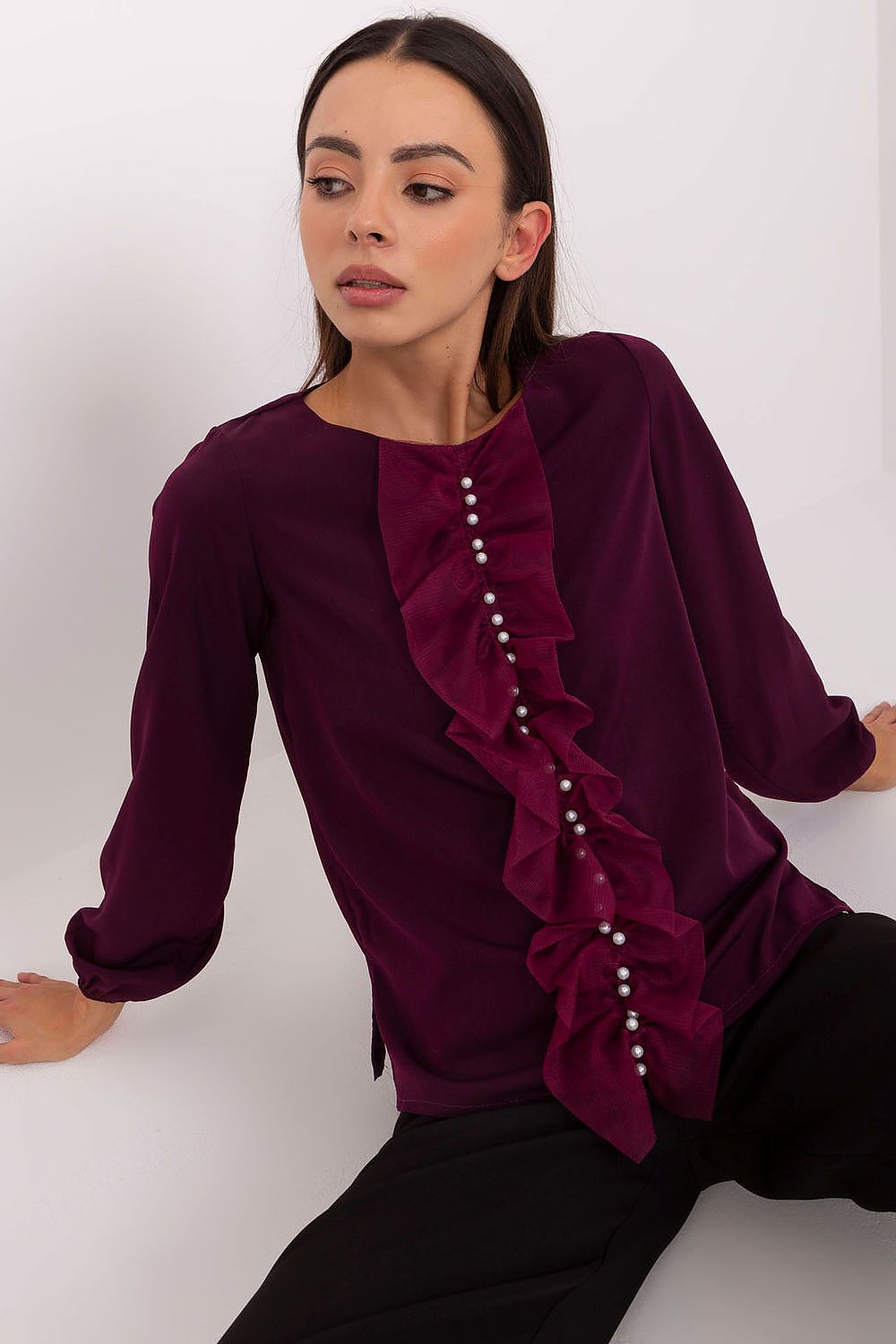 Elegante Bluse in Standardlänge im raffinierten Charakter